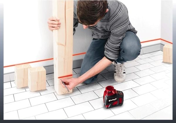 Einhell 360° lazer nivo TE-LL 360 (lazer çapraz, yatay/dikey ve yatay 360° lazer çizgi,şakül terazi i, çanta dahil)