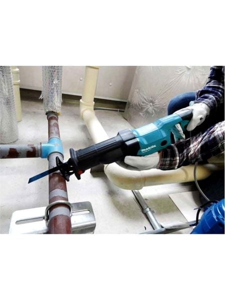 Makita M4501KB Elektrikli Tilki Kuyruğu Kılıç Testere 1010 Watt